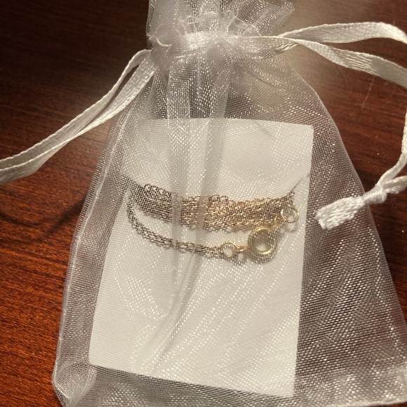 New, coastal necklace in bag for easy gifting - Picture 2 of 2